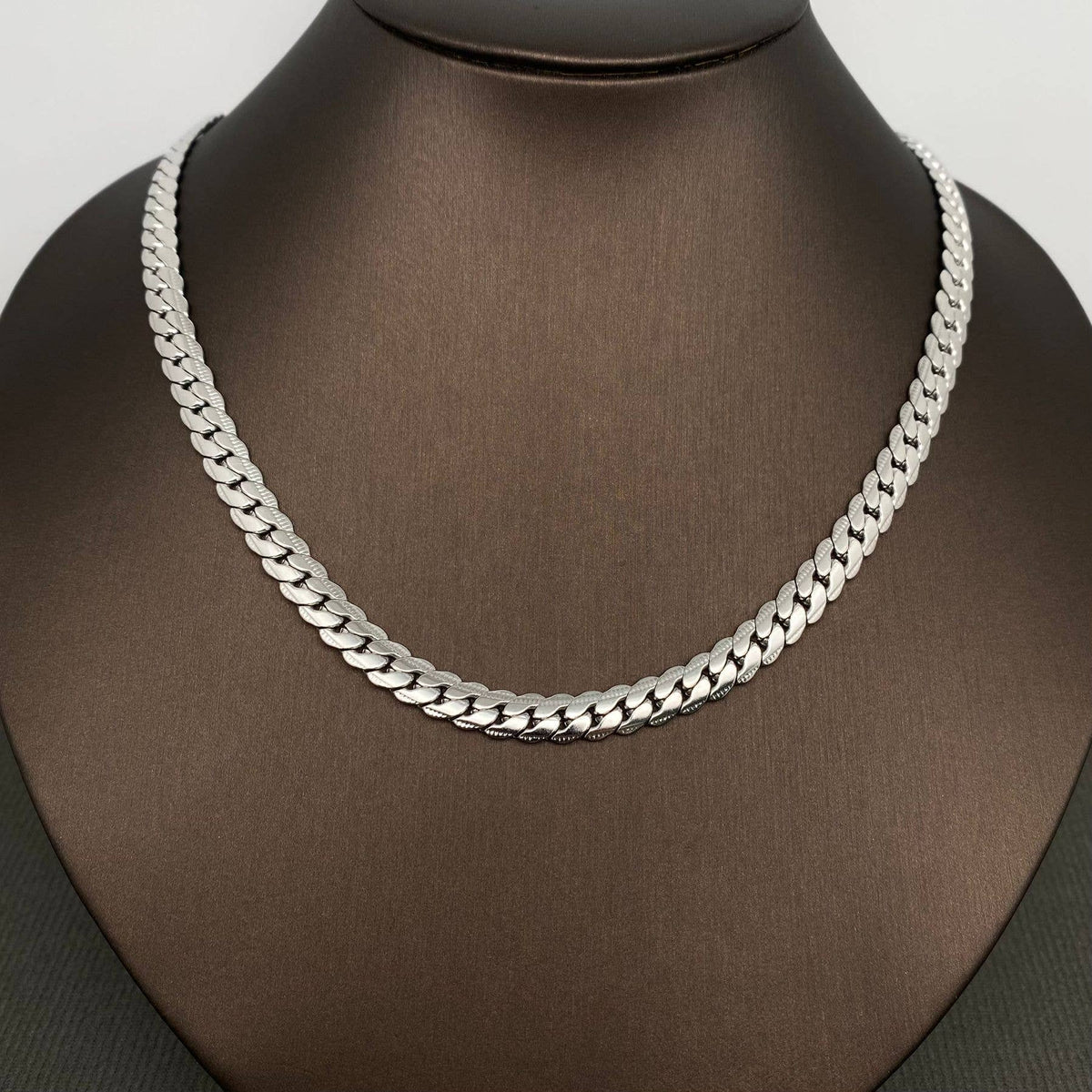 Men's Stainless Steel Chain Necklace - 21.65in - full view | Veloria
