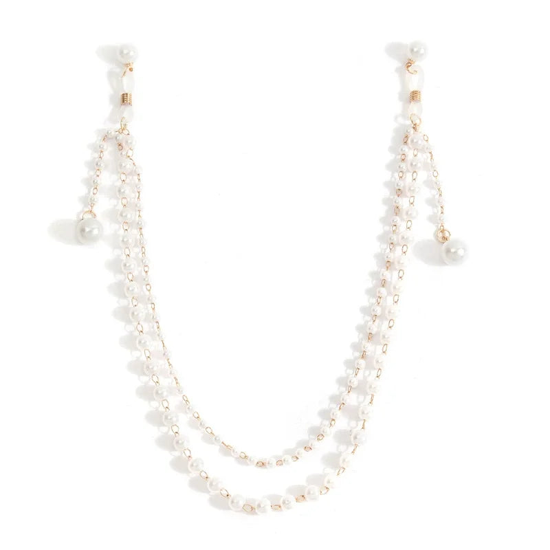 Layered pearl tassel chest chain body chain for women - detail of the chain and pendant | Veloria