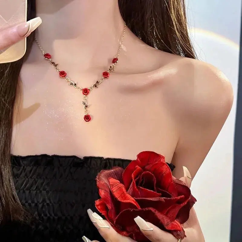Rose Flower Y Necklace - Vintage Romantic - styled look | Veloria