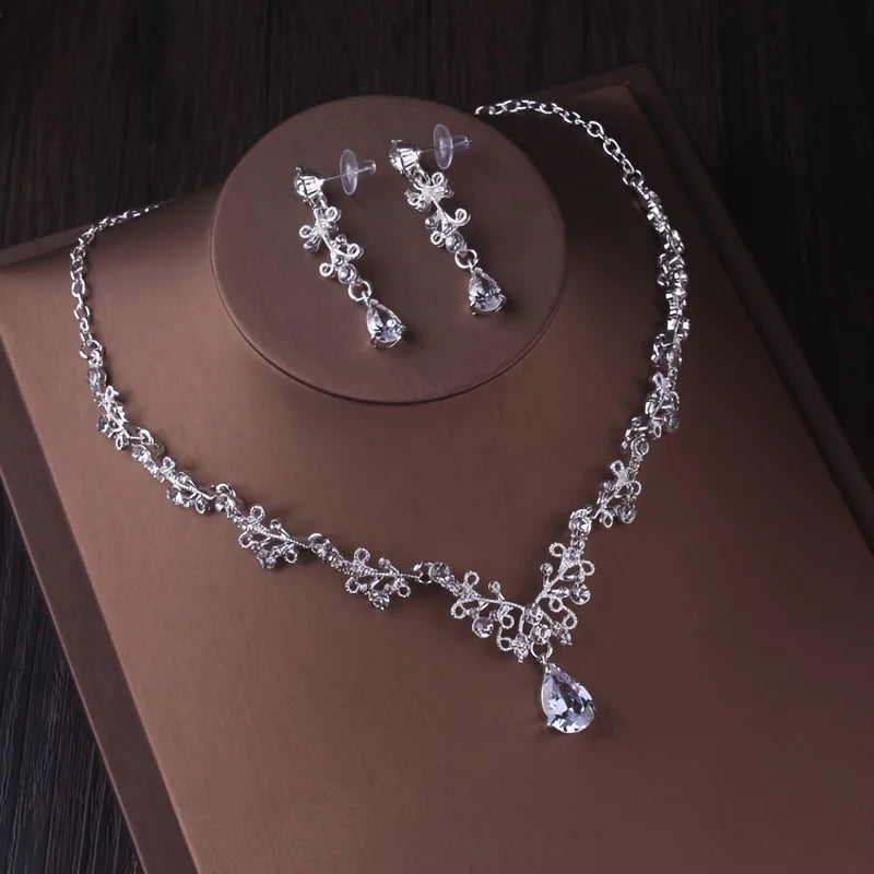 Bridal Tiara Set - matching necklace and earrings | Veloria