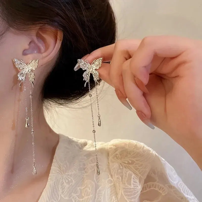 Butterfly Tassel Clip Earrings - vintage elf style | Veloria