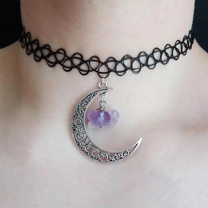 Moon O-Ring Choker Necklace - Gothic Black - side view | Veloria