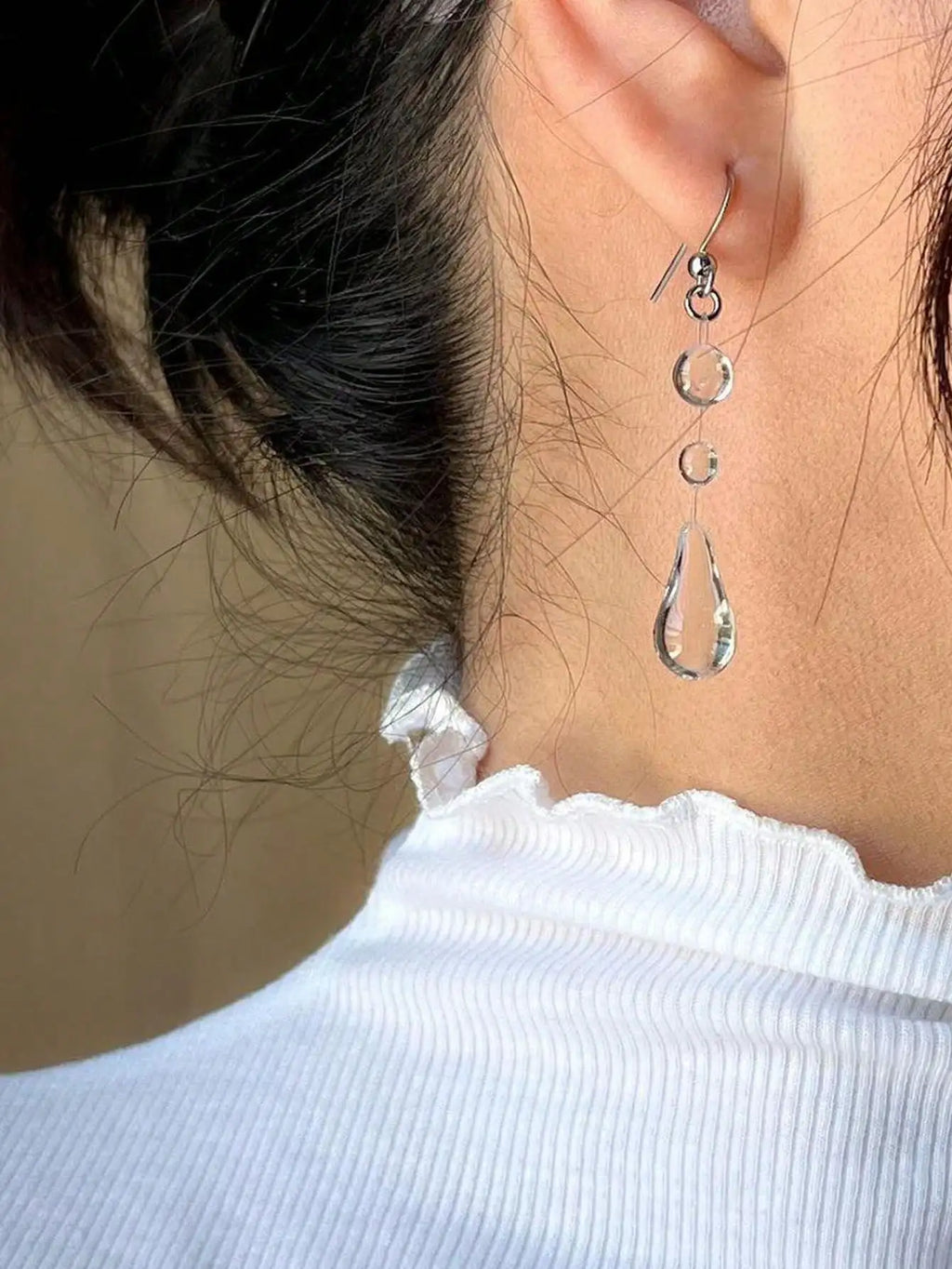 Dewdrop Tassel Earrings - dewdrop detail | Veloria