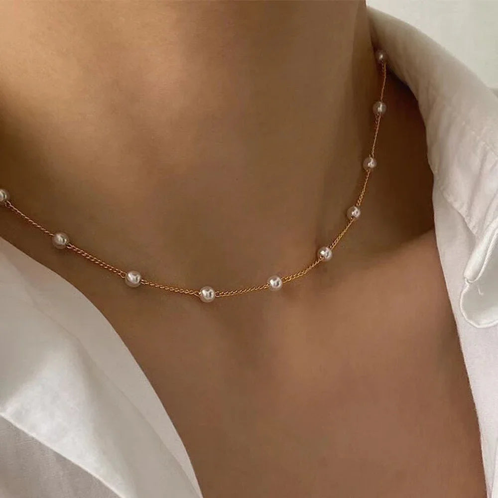 Double Layer Pearl Choker Necklace - detail view | Veloria