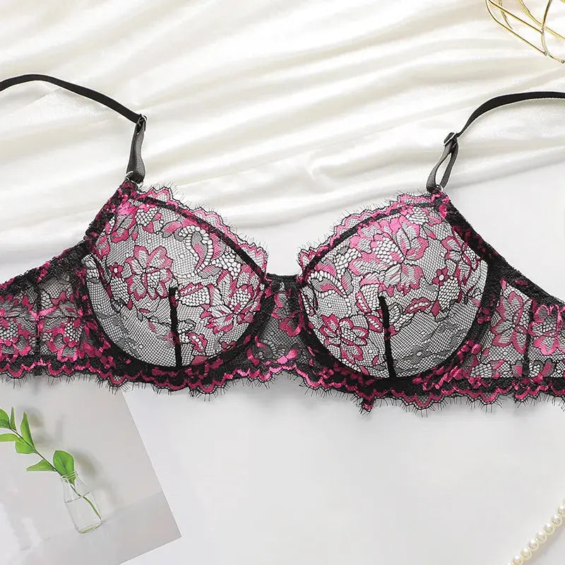Lace Push Up Bra & Panty Set - Underwire - side detail | Veloria