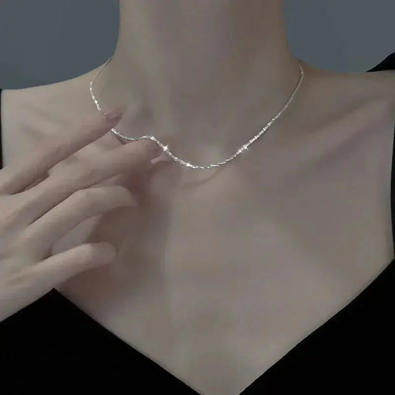 Rose Flower Y Necklace - Vintage Romantic - product detail 24 | Veloria