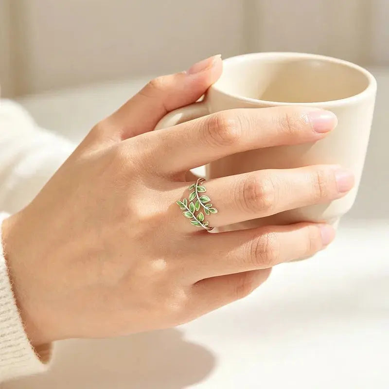 Green Leaf Open Ring - 925 Sterling Silver - styled look | Veloria