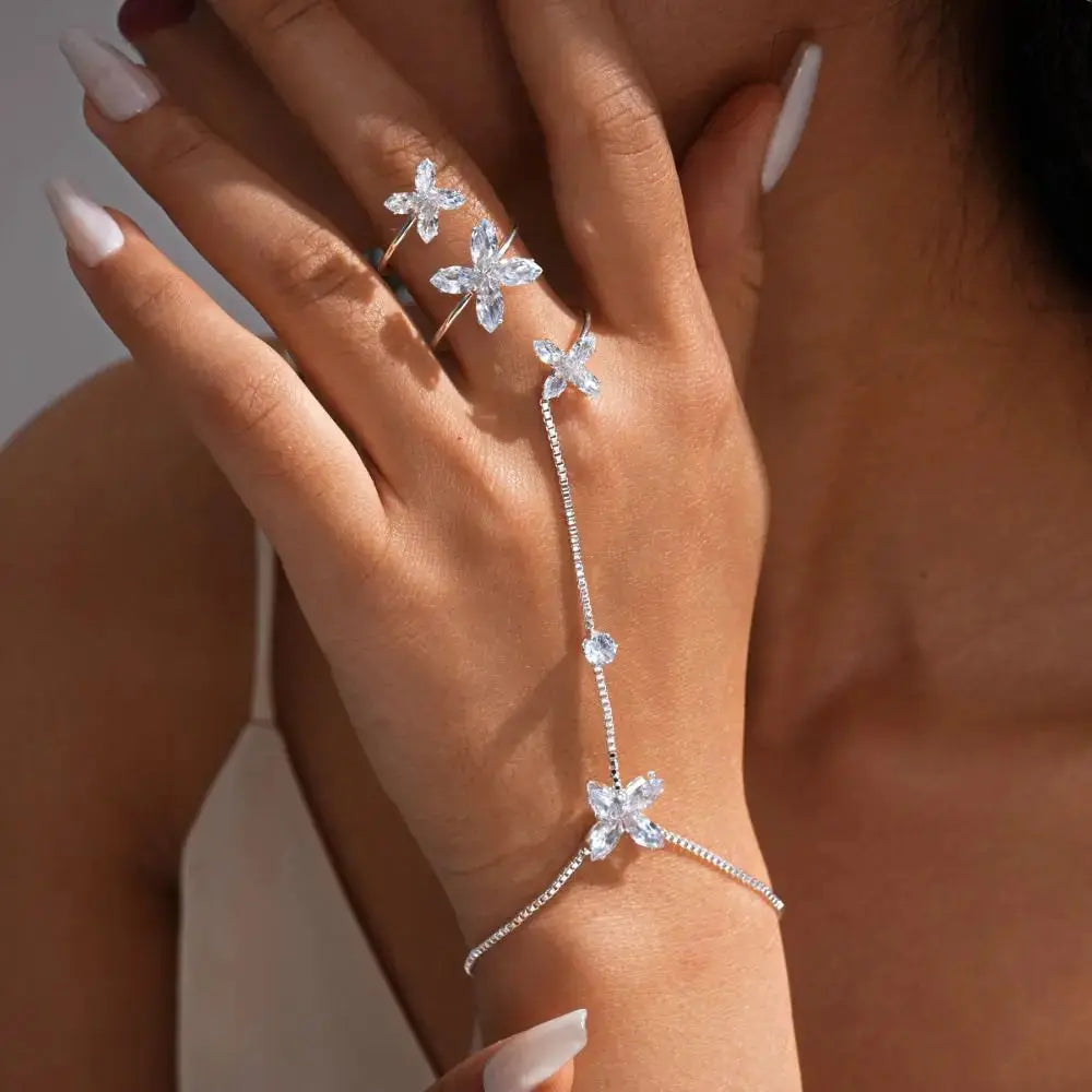 Butterfly Bracelet - flower detail close-up | Veloria