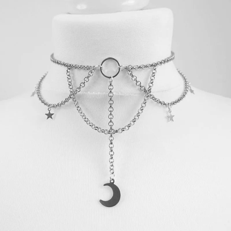 Moon O-Ring Choker Necklace - Gothic Black - side view | Veloria