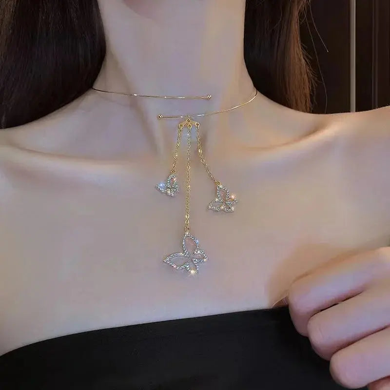 Rose Flower Y Necklace - Vintage Romantic - detail view 18 | Veloria