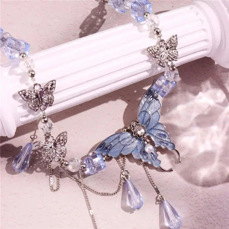 Butterfly Choker Necklace - link chain and clasp detail | Veloria