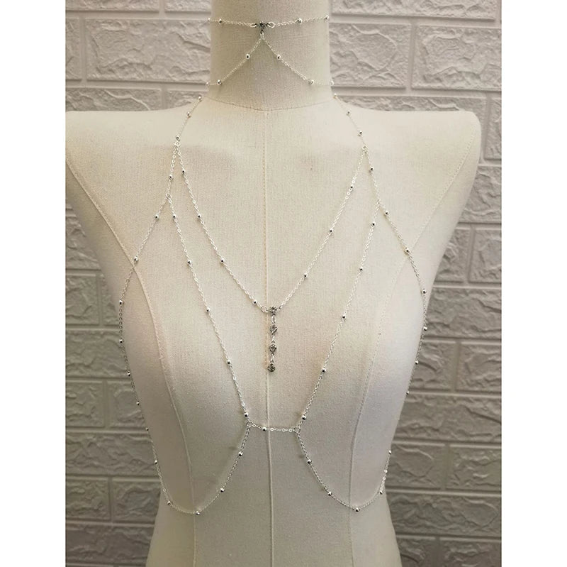Crystal metal body chain bikini jewelry for women - detail of the chain and pendant | Veloria