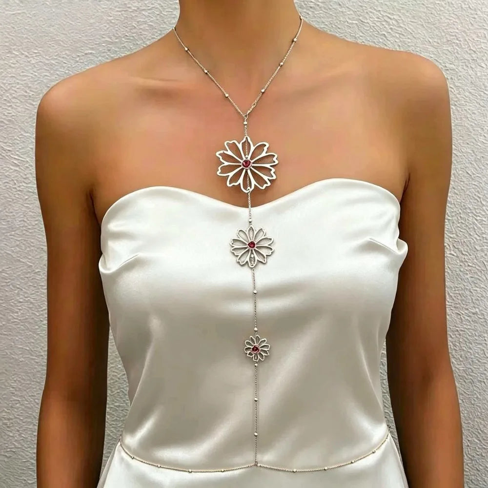 Bohemian Floral Back Chain Necklace - close-up detail | Veloria