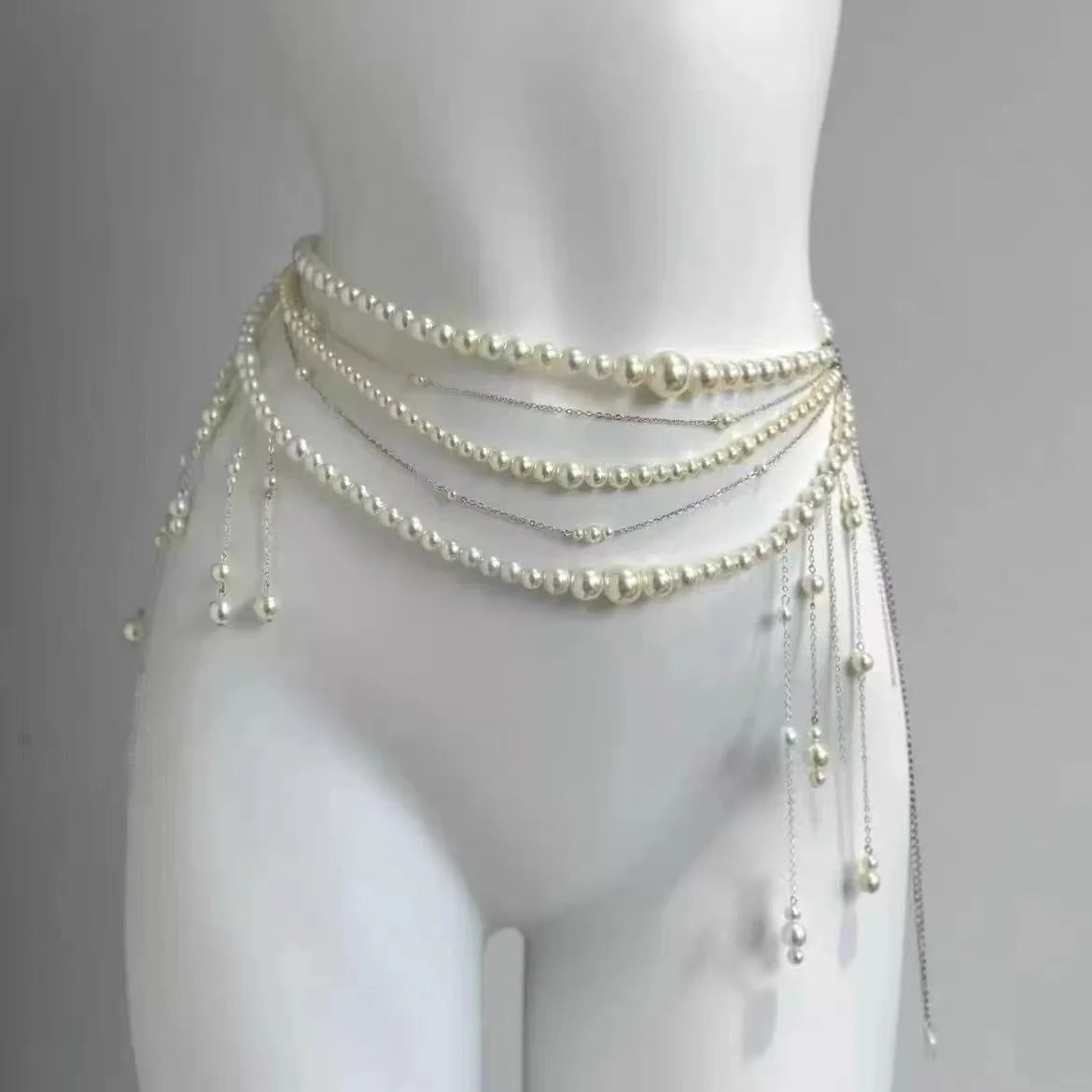 Red Pearl Waist Chain - deep red color detail | Veloria