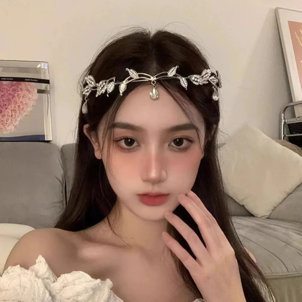 Crystal Leaf Tiara Crown - bridal hairstyle styling | Veloria