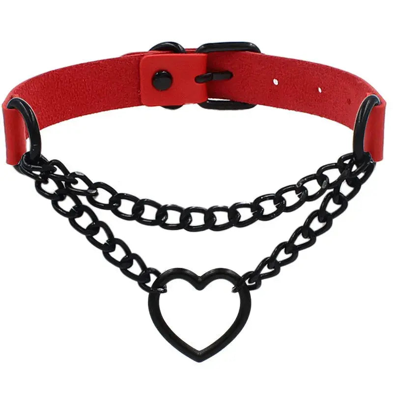 Heart Pendant Leather Choker Necklace - close-up detail | Veloria
