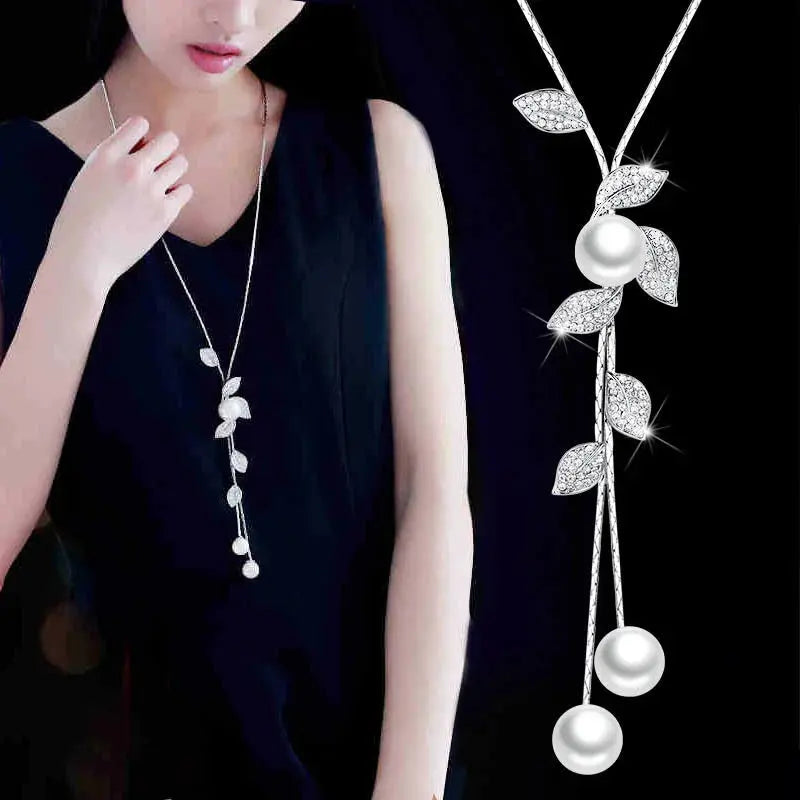 Vintage Geometric Crystal Necklace - Sweater Chain - product detail 8 | Veloria
