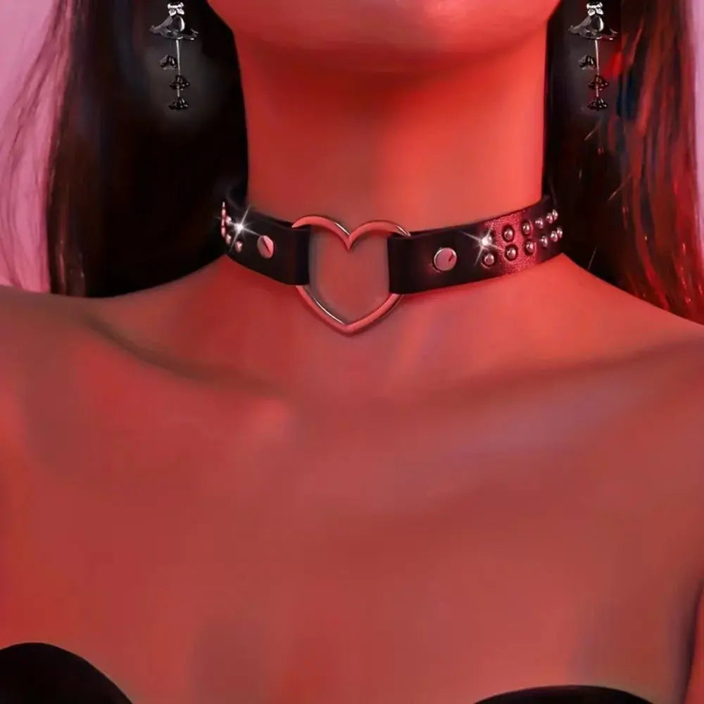 Heart Leather Choker Necklace - punk gothic choker worn by model | Veloria