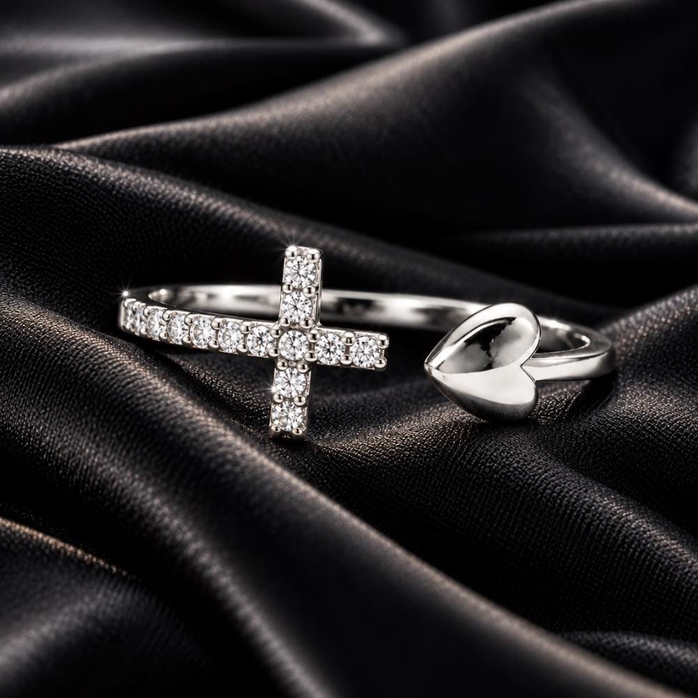 925 sterling silver cross heart ring, close-up of the cross and heart detail